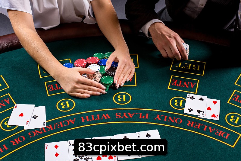 Mesa de Blackjack 83C